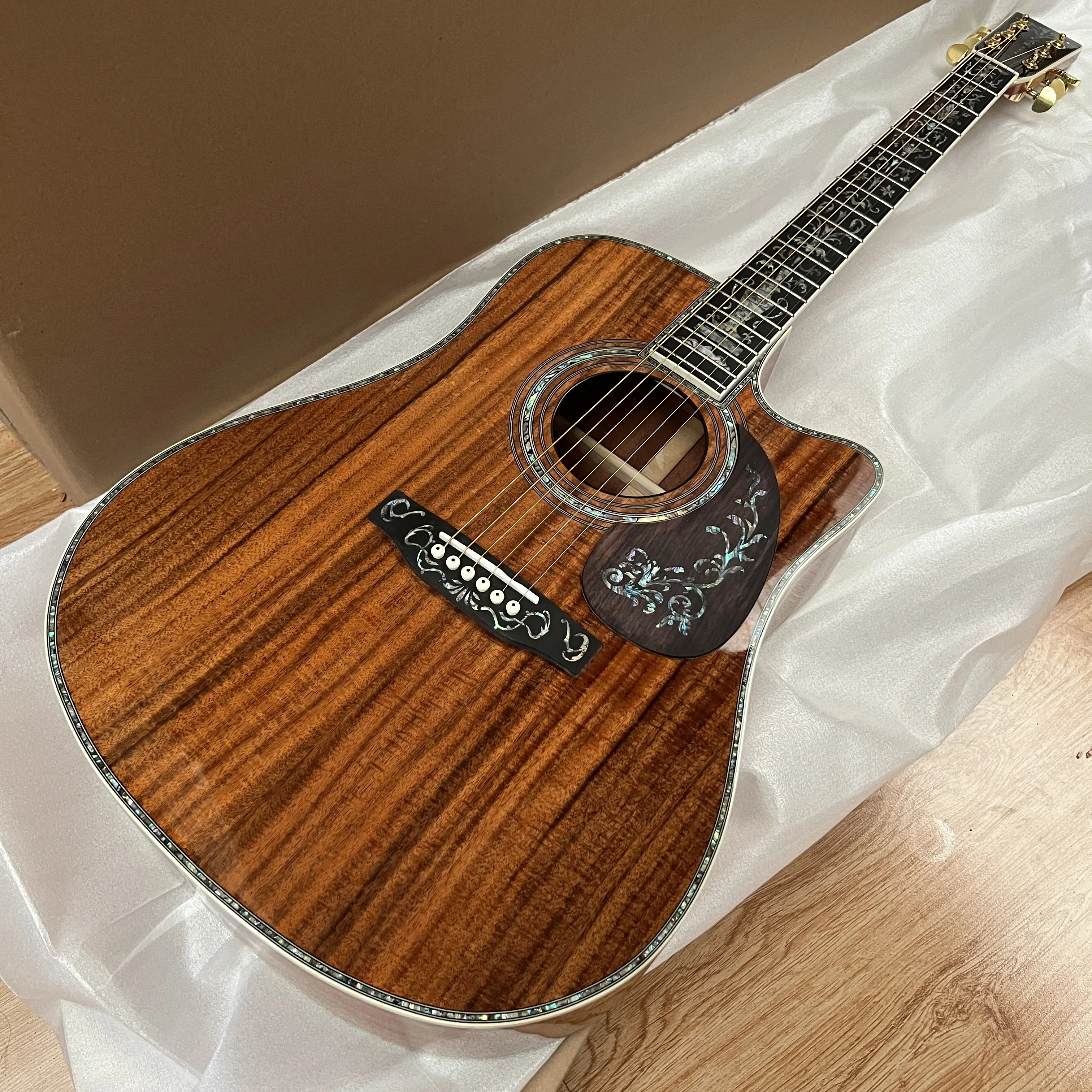 

Новинка 41 # Акустическая гитара Cutaway 45 Model, полностью из дерева коа, с инкрустацией из абалона, костяной нут и седло, винтажный натуральный цвет.