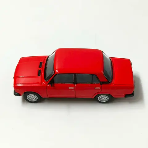 Perka 1/64 lada 2105// 2101// FSO Polonez MR'87 //GAZ-21 Volga alloy car model  Adult Gift Toys  Collectibles static ornaments