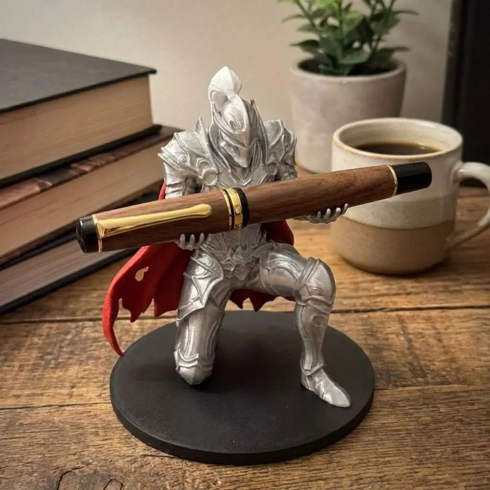 Funny 3D Printed Knight Pen Holder Plastic Unique Creative Pen Stand Multi-functional Desk Organizer Home Office