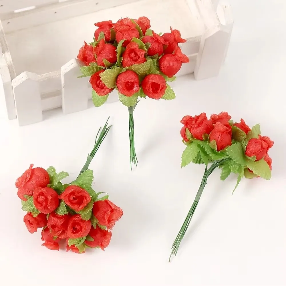 

12 Heads Simulated Rose Bouquet Small Bundle Silk Rose Artificial Flowers Soft DIY Floral Materials Wedding Bouquet