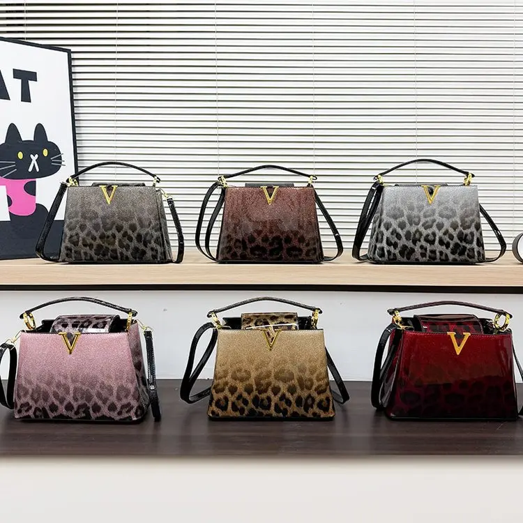 

Women Messenger Bag Handbags Tote Bags Luxury Brand Famous Designer Popular Classic Elegant Leather Diaper Bags Large