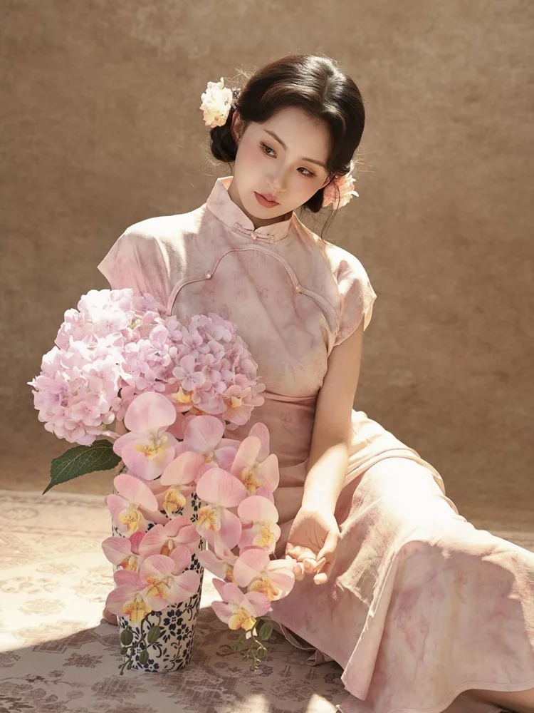 

Новый винтажный костюм в китайском стиле 2026 года для портретной фотографии в студии, улучшенная версия в новом китайском стиле