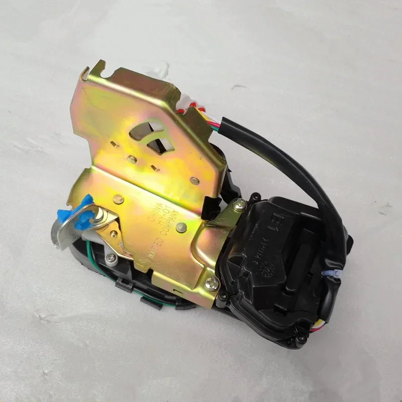 Door lock motor for Brilliance BS4/M2 Sedan Door central lock 3051023