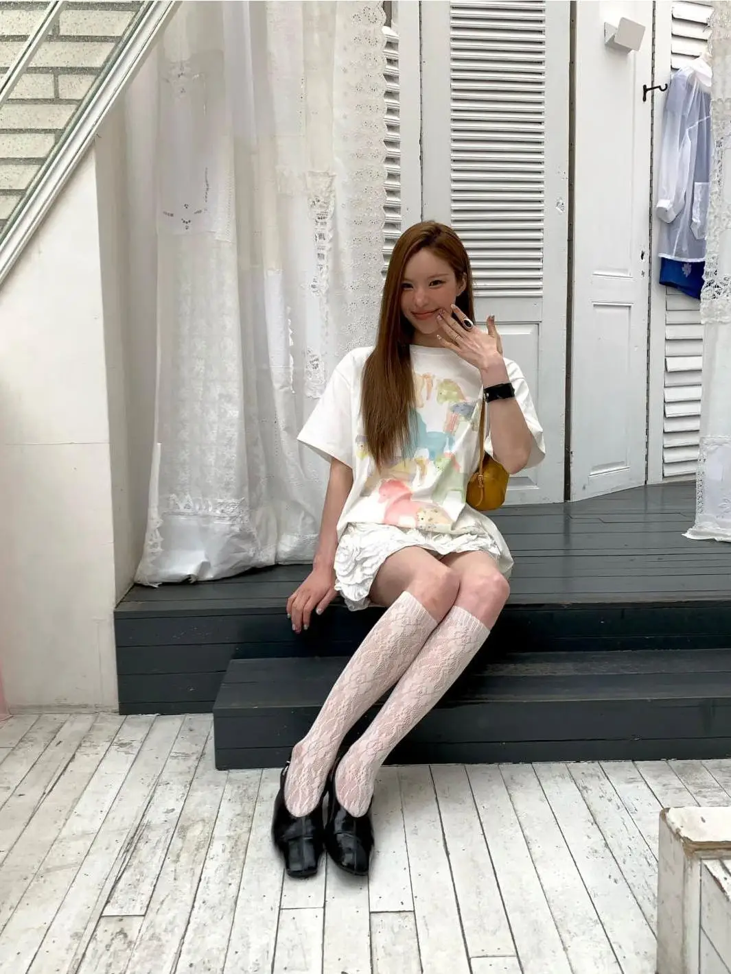Cute Sinoon Short Sleeve T-Shirt Hand-Drawn Floral Print   Design Cotton Spring Fashion Ladies' Top