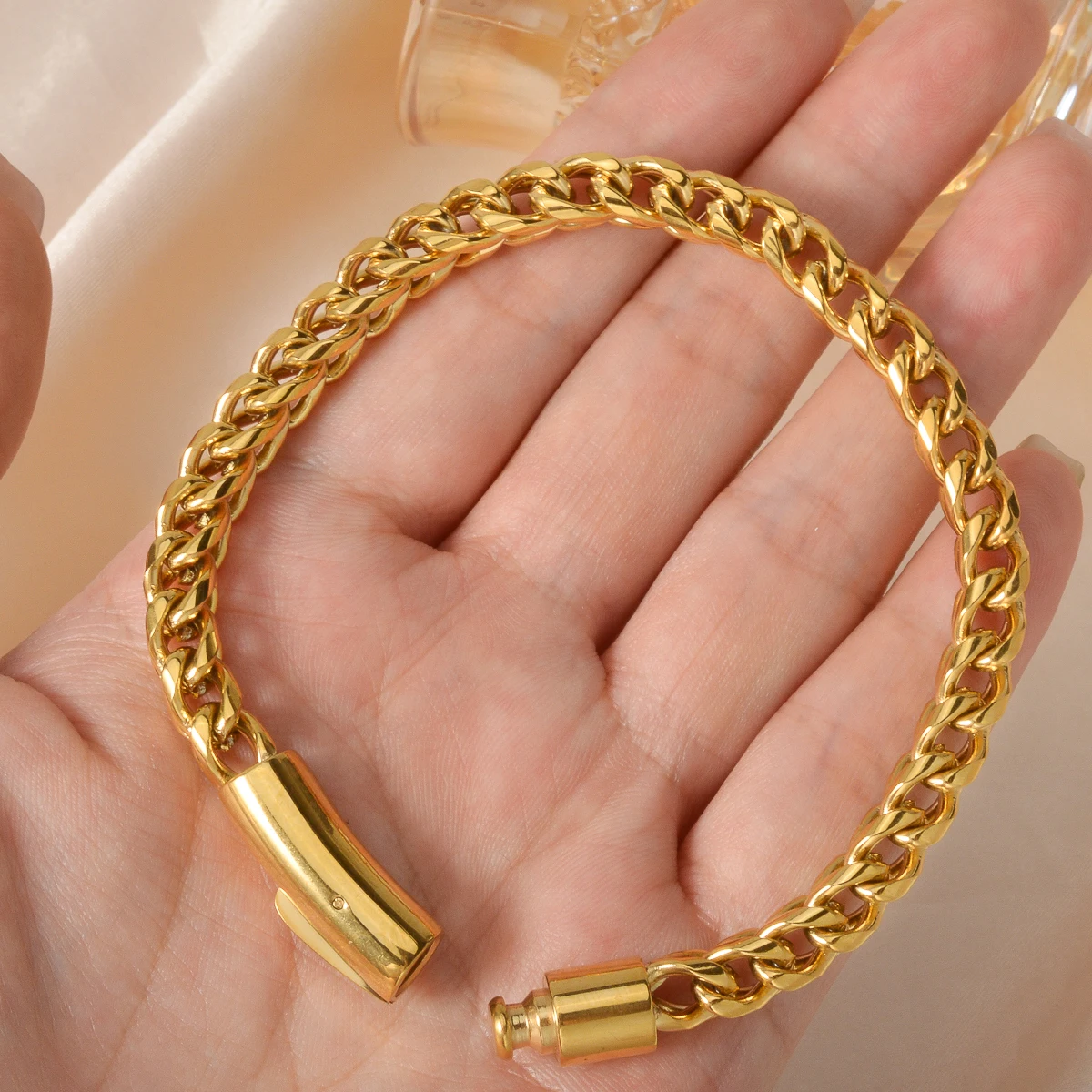 Stainless Steel Cuban Chain Bracelets for Men Hip Hop Male Boy Wristband Christmas Holiday Dad Gift for Boyfriend Husband