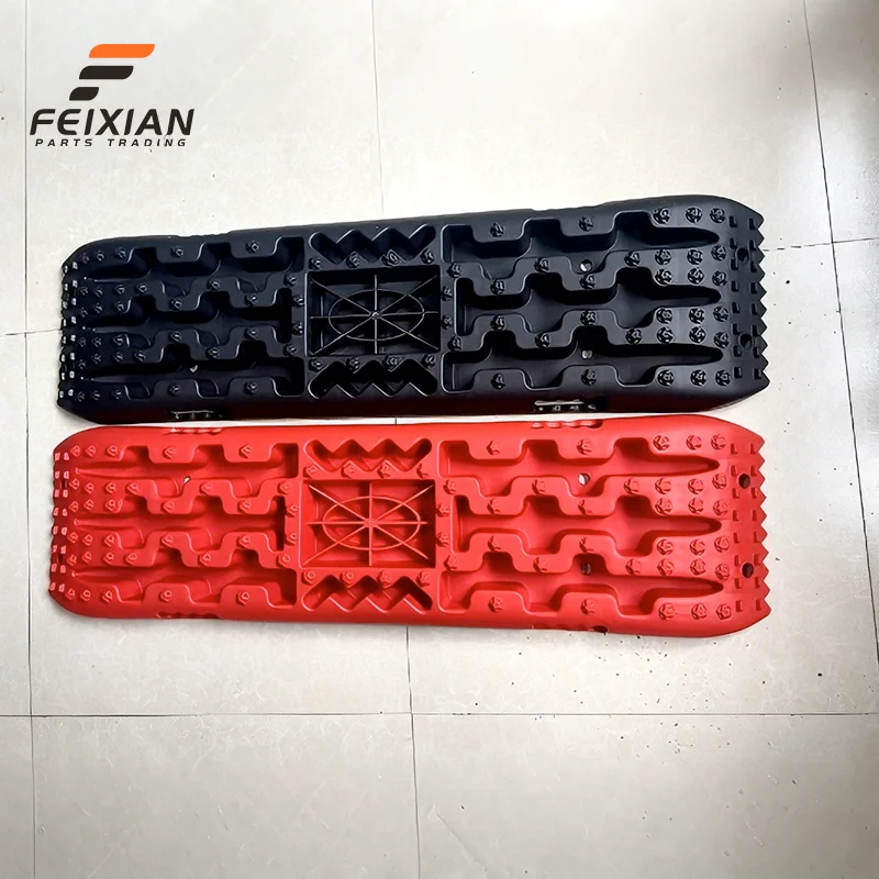 Off-road Recovery Tracks with Monkey Bar Base Sand Mud Vehicle Self-rescue Anti-stuck Board