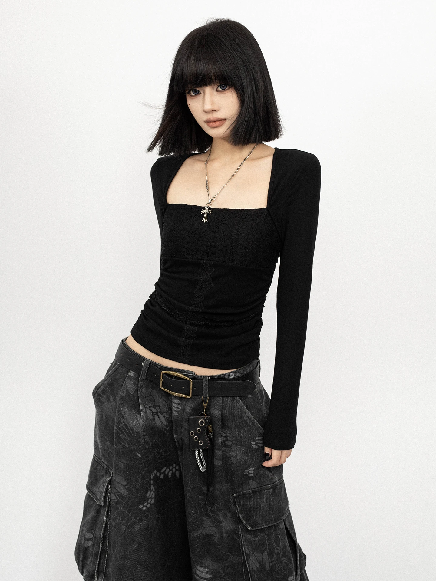 Slim Fit Long Sleeve Black Lace Splice T-Shirt Women's Design Sensation Weight Loss Base Simple Top Korean Style Cotton Blend