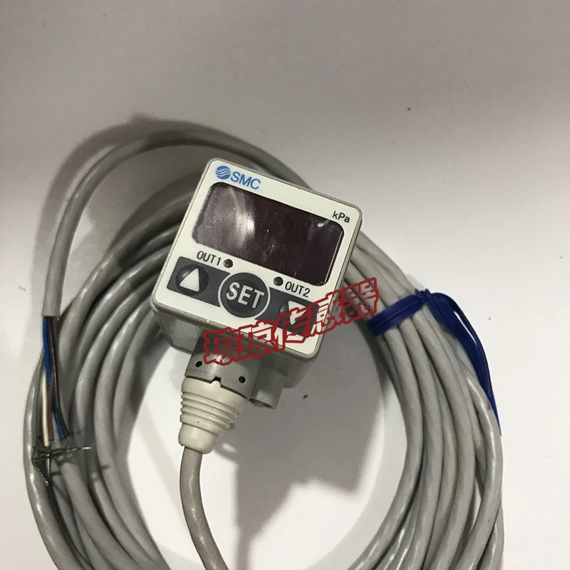 SMC Digital Pressure Switch Sensor ZSE40-C6-22L-M C6-22 C6-22L C6-22-M