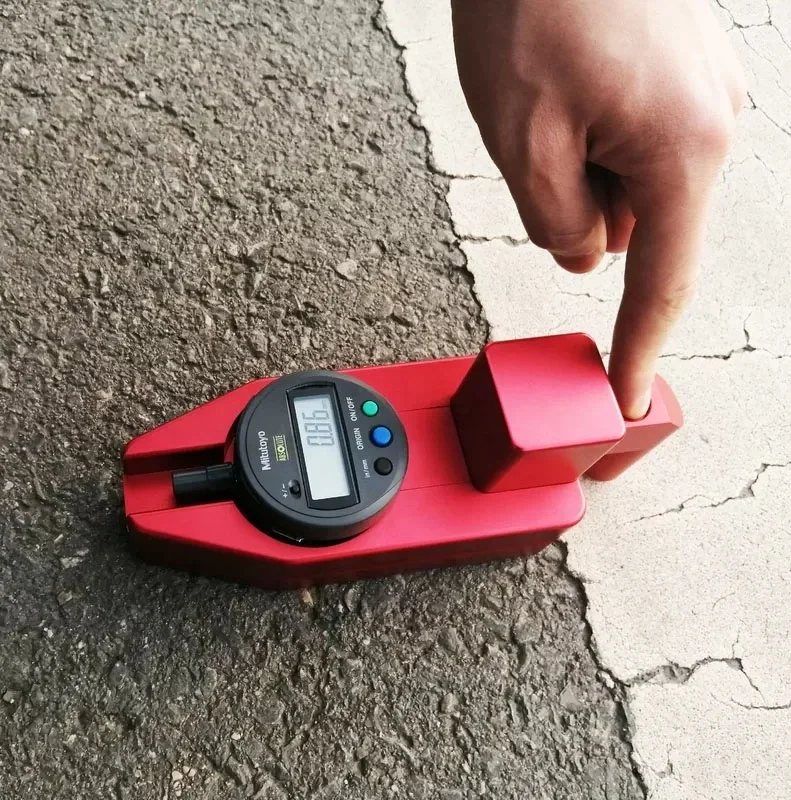 High Quality Portable High precision Gps Pavement Road Line Thickness measuring instrument with Mitotoyo watch head