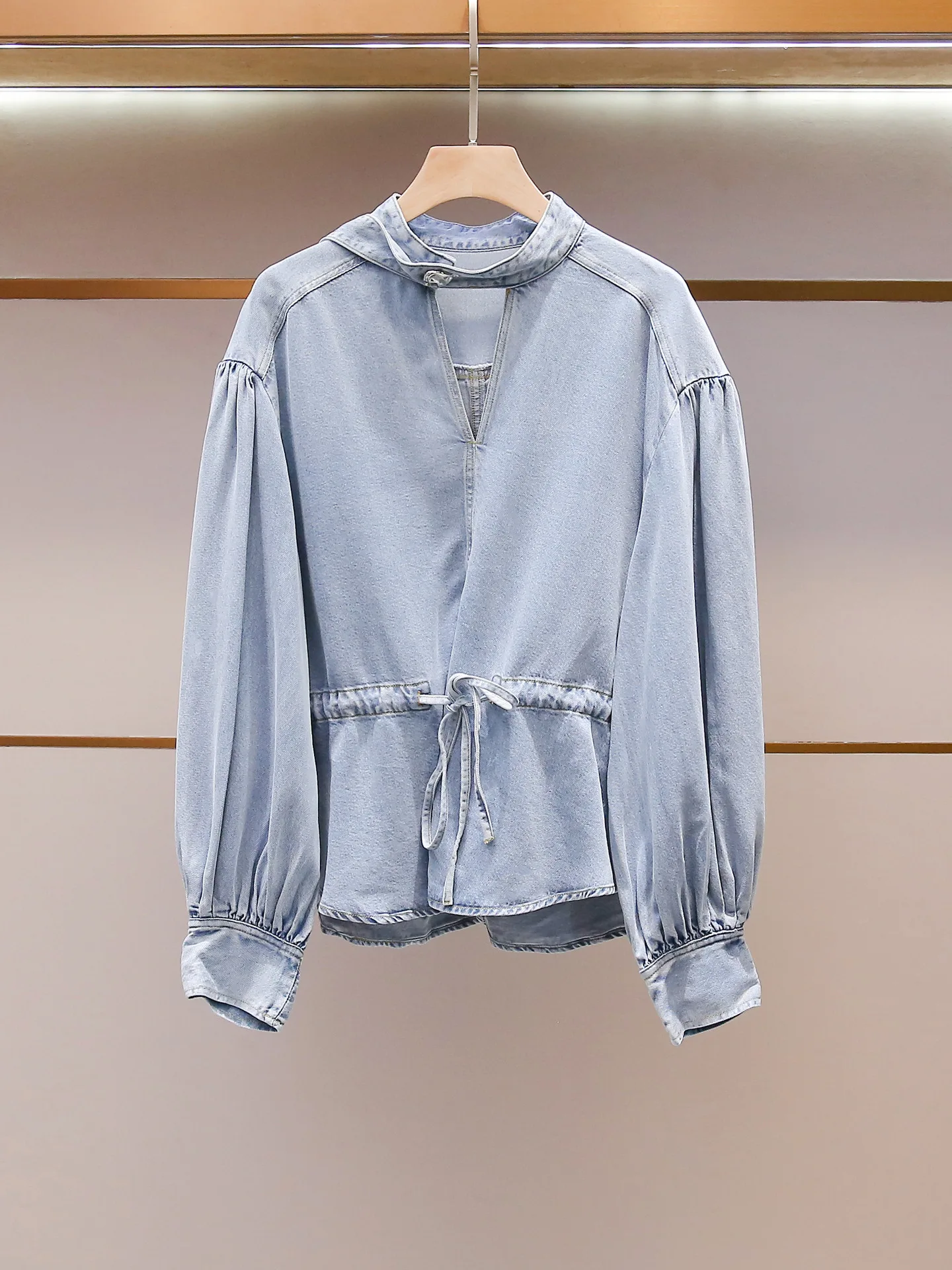 

Withered Women's Spring New Style Western Fashion Design With Pan Button Denim Short Coat Women's Top