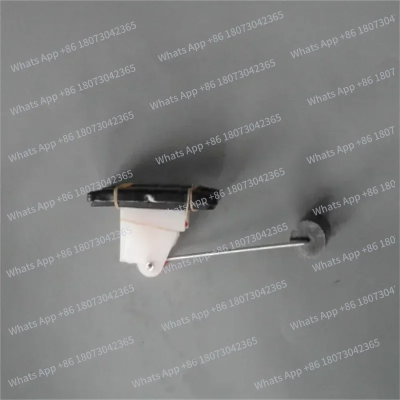 

Буй масляного бака генератора 2 кВт 2,5 кВт 2,8 кВт 3 кВт 5 кВт 6,5 кВт EC6500