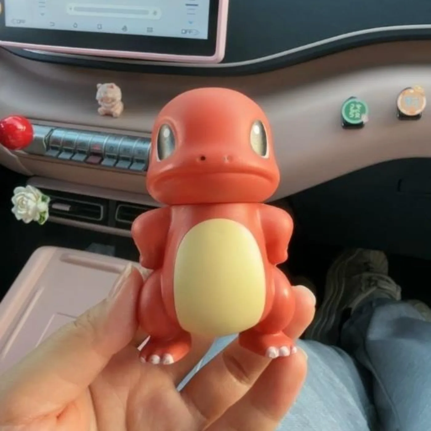 9cm Pokémon Charmander Popular Car Ornament Trunk Rear Hanging Car Roof Decoration Creative Figurine Action Figures