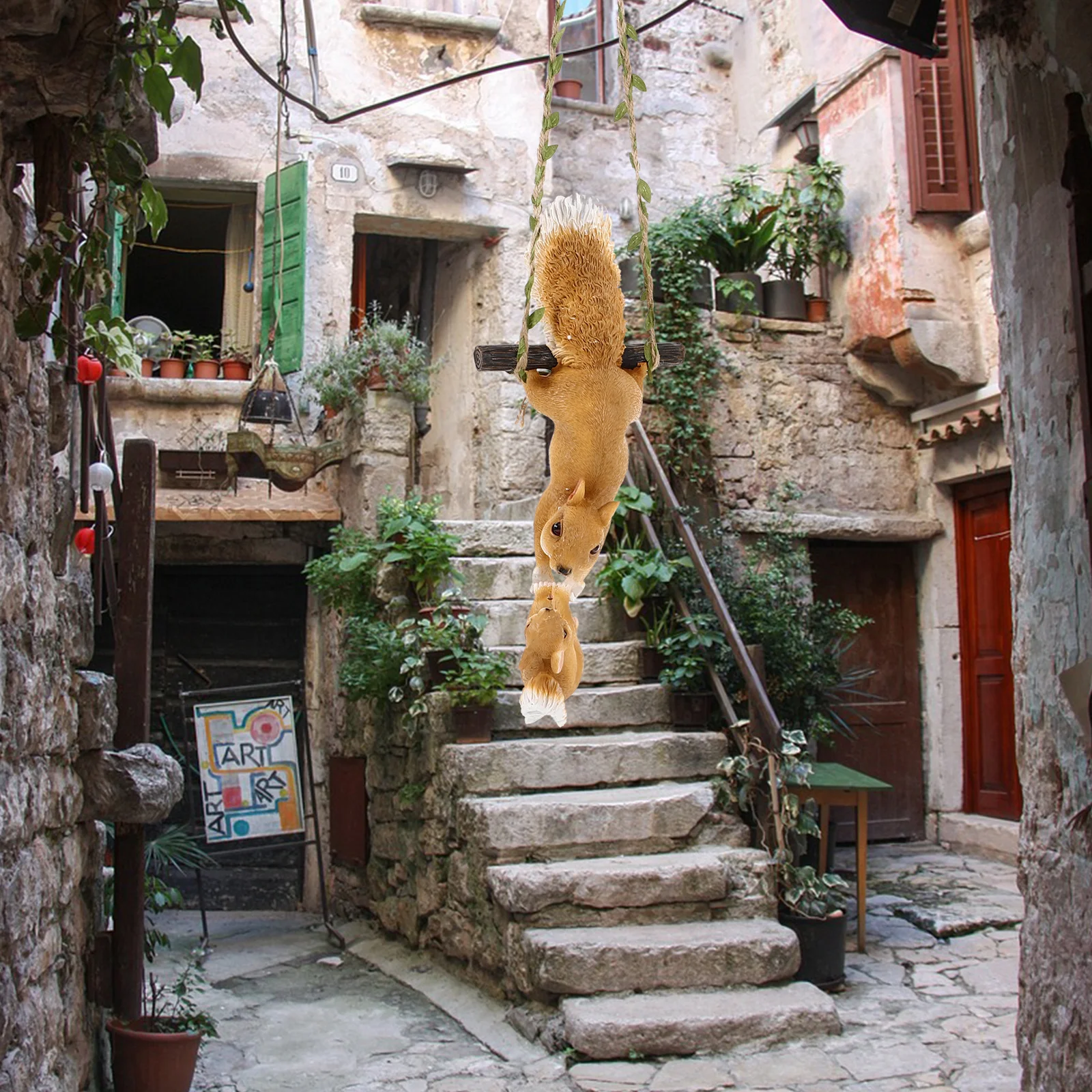 

Подвесная смола, милая подвесная фигурка белки, садовый декор, уличная статуя двора, украшение в виде дерева, фигурка белки