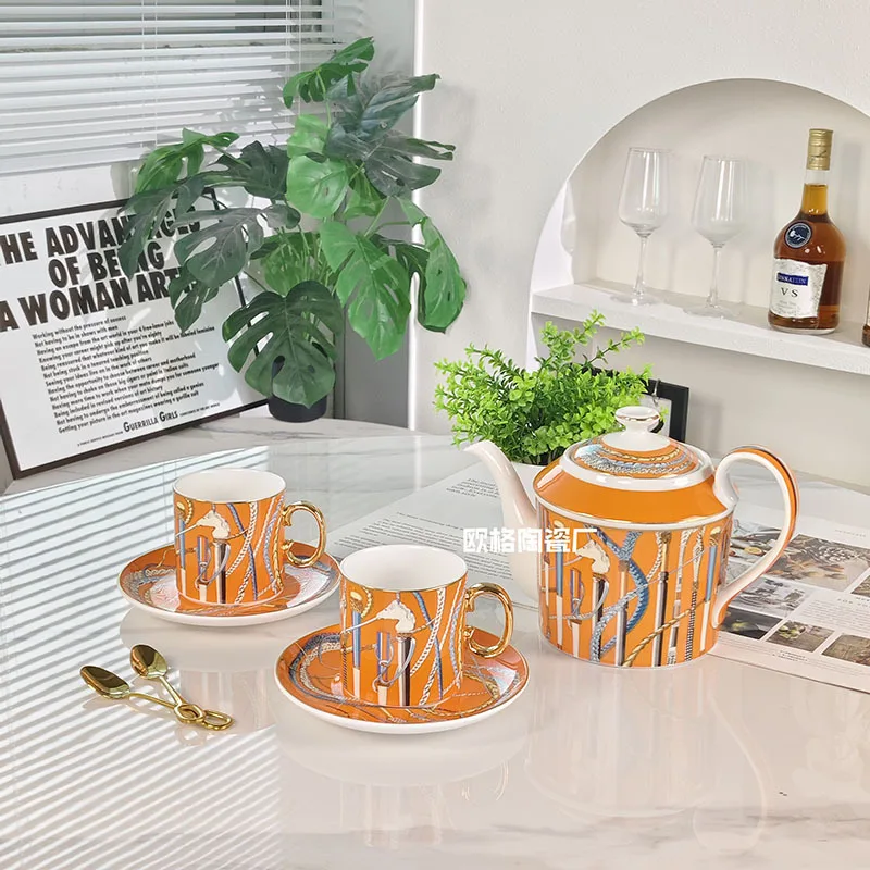 

Light Luxury European Style Coffee Set Western Dinner Plate Bowl Spoon Exquisite Design for Fine Dining Experience