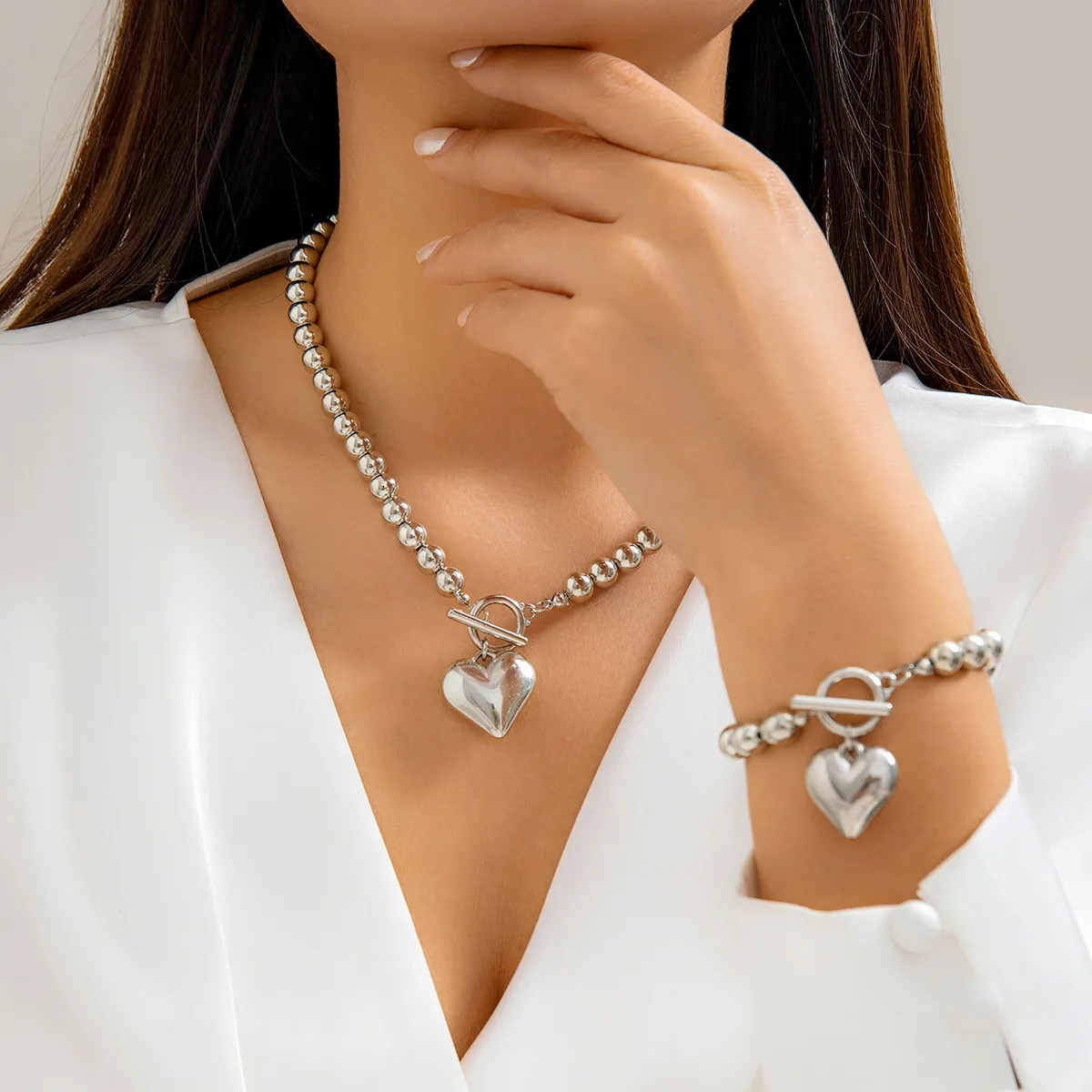 2Pcs Creative Punk Big Love Heart OT Buckle Pendant Choker Necklace Women Vintage CCB Beads Chain Bracelets Grunge Jewelry Set — zdjęcie 4