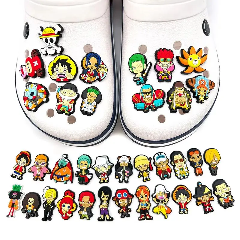 12/24/36-teiliges Set One Piece Serie Luffy Zoro Sanji Figuren Kawaii Cartoon Schuhschnallen Japanische Anime DIY Zubehör Geschenk