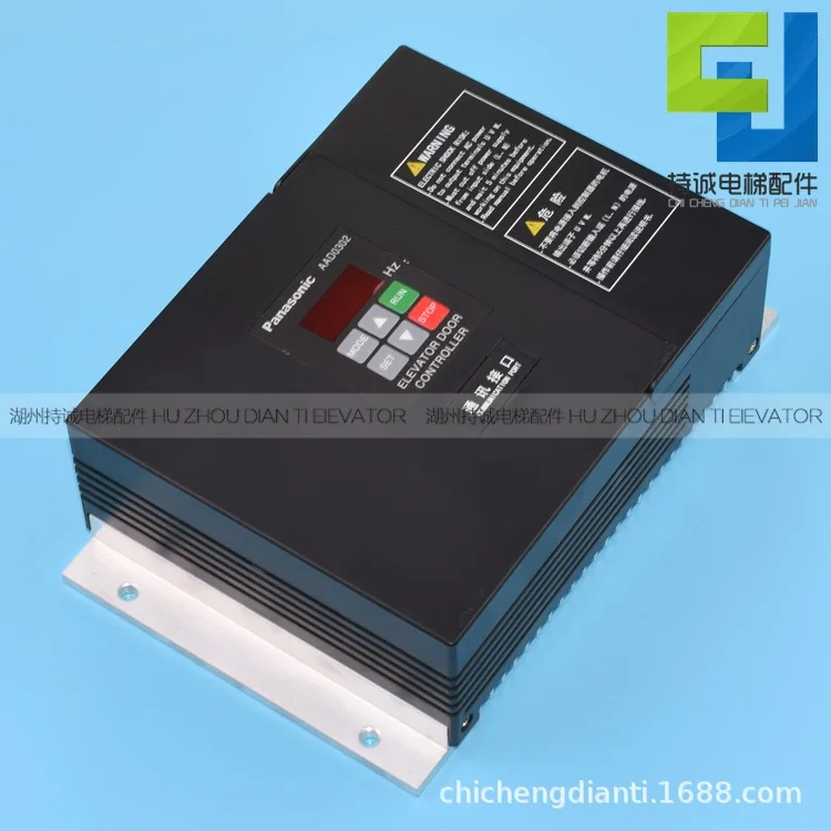 Door motor frequency converter AAD03020DKT01 elevator door head controller brand new accessory