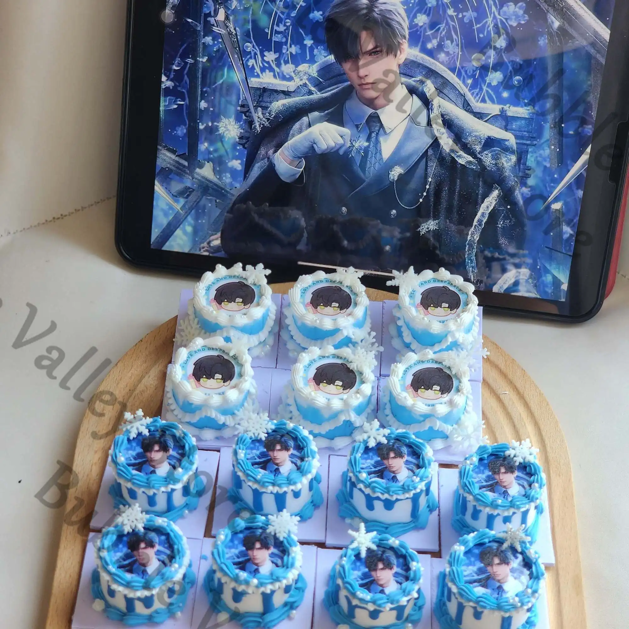 Anime Love and Deepspace Sylus Caleb Rafayel Zayne Xavier Cosplay Prop Cartoon Handmade Mini Cake Garage Kits Figur Modell