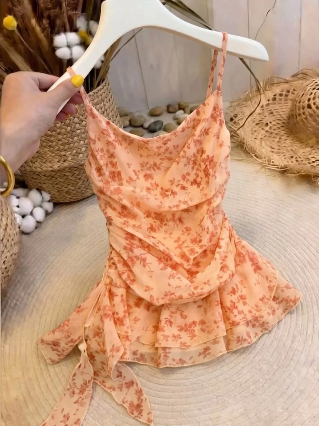 

Summer 2026 Fashionable Gentle Style Floral Print Top Women's Silk Vest Versatile Trendy Design Commute Friendly Sleeveless B...