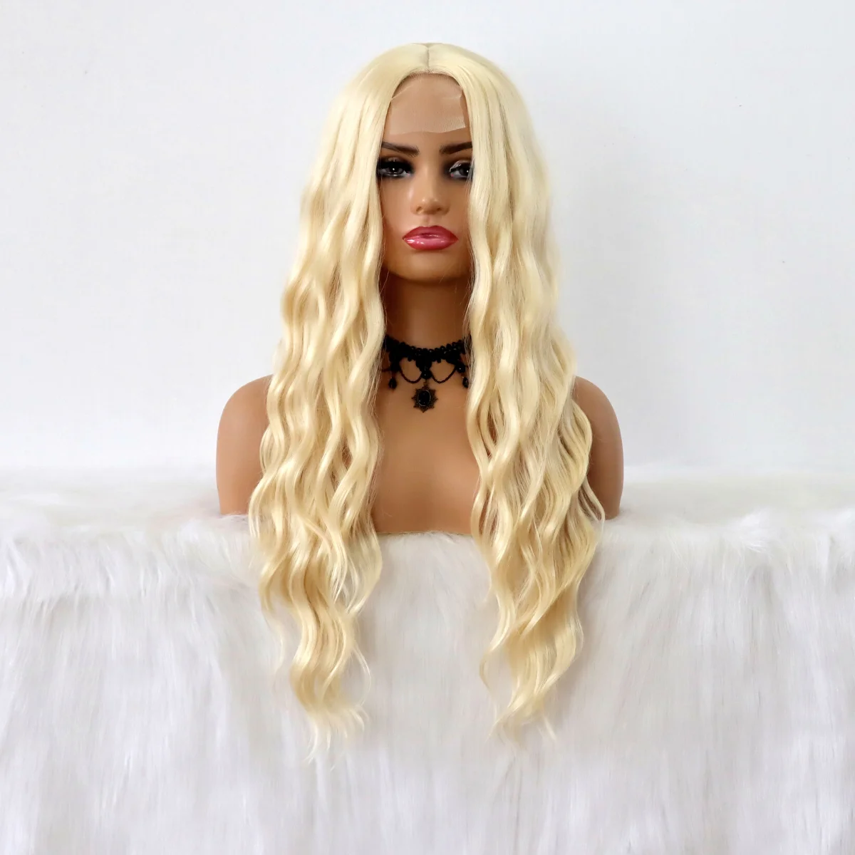 Long Blonde Wavy Wig Fluffy Curly Wavy Wigs Heat Friendly Synthetic Wig for Women Christmas Halloween Cosplay Party Wigs