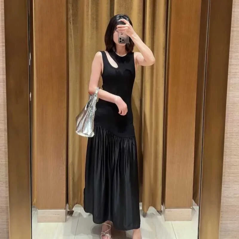 

Women Splices Hollow Out Slim Knitted Tank Dress Black Simple O-Neck Summer New 2024 Lady Sleeveless Pleated A-Line Midi Robe
