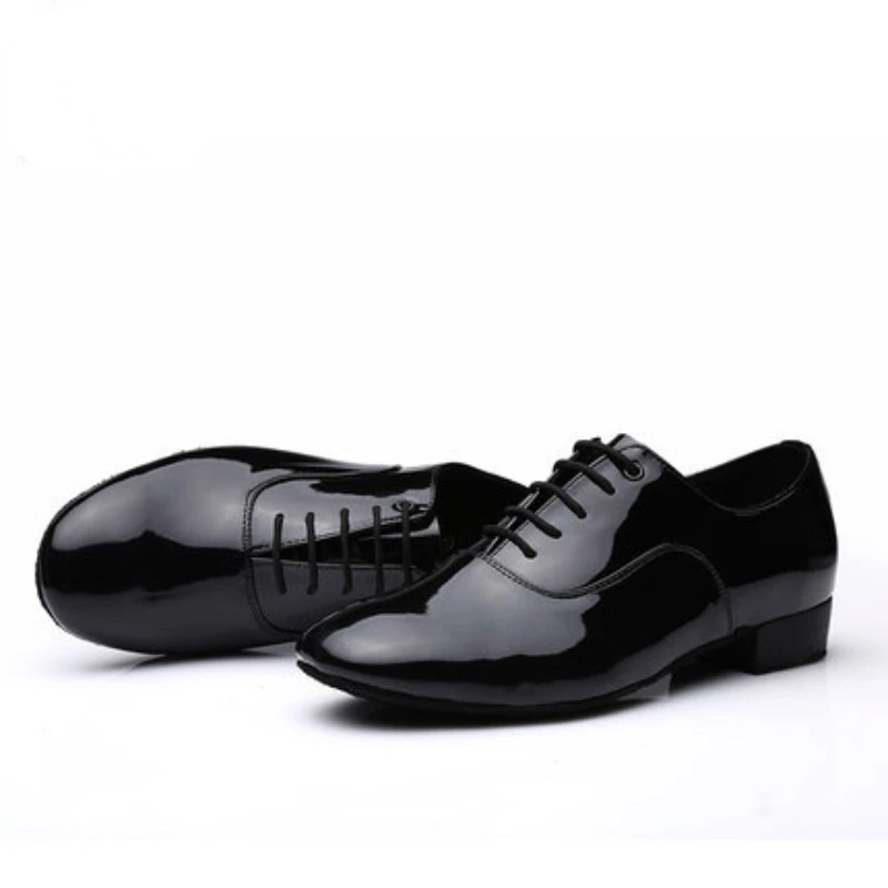 Zapatos de baile latino de cuero para hombres, salón de baile moderno, Tango, zapatos de baile estándar nacional para niños, zapatillas masculinas, nuevo