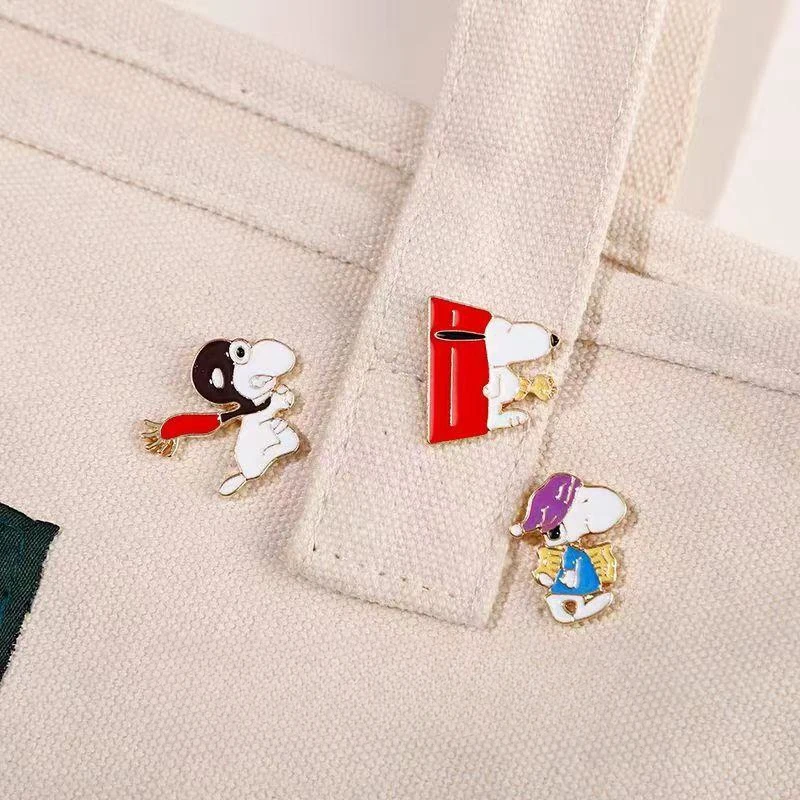 3 Pcs Snoopy Cute Cartoon Accessories Brooch Backpack Clothing Decoration Animation Peripheral Badge Daily Matching Friend Gift