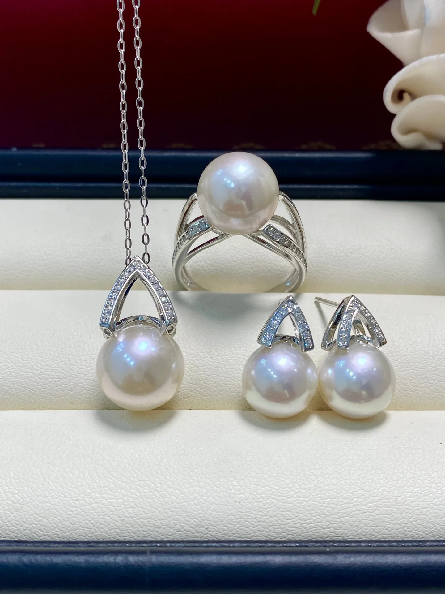 

Promotion Pearl Pendant AAAA10-11mm Natural South Sea Round Pearl Pendant 18inch+Earring Opening Ring Set 925s