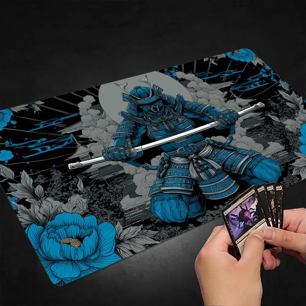 

Потрясающий синий игровой коврик Blue Warrior MTG с прошитыми краями, нескользящий, прочный, для настольных игр и TCG.