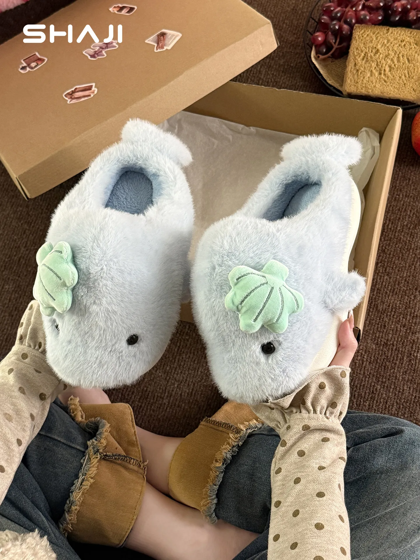 SHAJI Women's Winter Cute Dolphin Shape Plush House Slippers, Non Slip EVA Sole Warm Cotton Velvet Casual Indoor Shoes