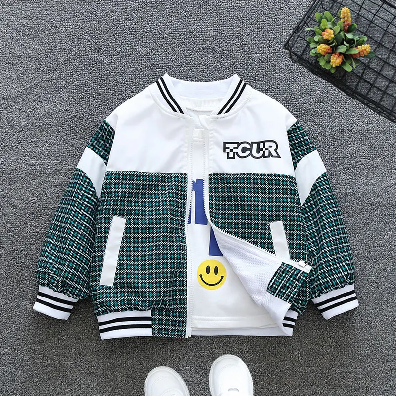 Odzież dziecięca Jesienna kolekcja chłopięca, stylowy płaszcz w kratę 2025 nowy styl duża kolekcja odzieży dziecięcej dla dziewczynek