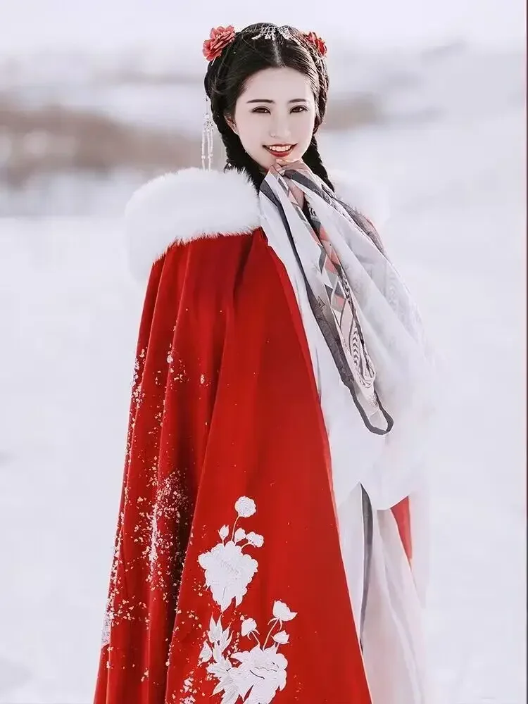 Hanfu Cloak Women Chinese Traditional 2023 Winter Warm White Hooded Hanfu Cloak Cape Female Halloween Carnival Cosplay Costume