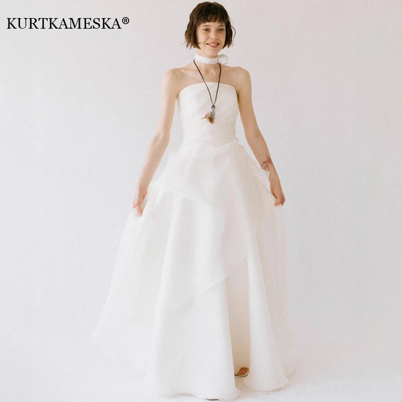 Strapless Organza A-Line Wedding Party Dresses Asymmetrical Ruffle Skirt Back Lace Up With Floor Length Minimalist Bridal Gown