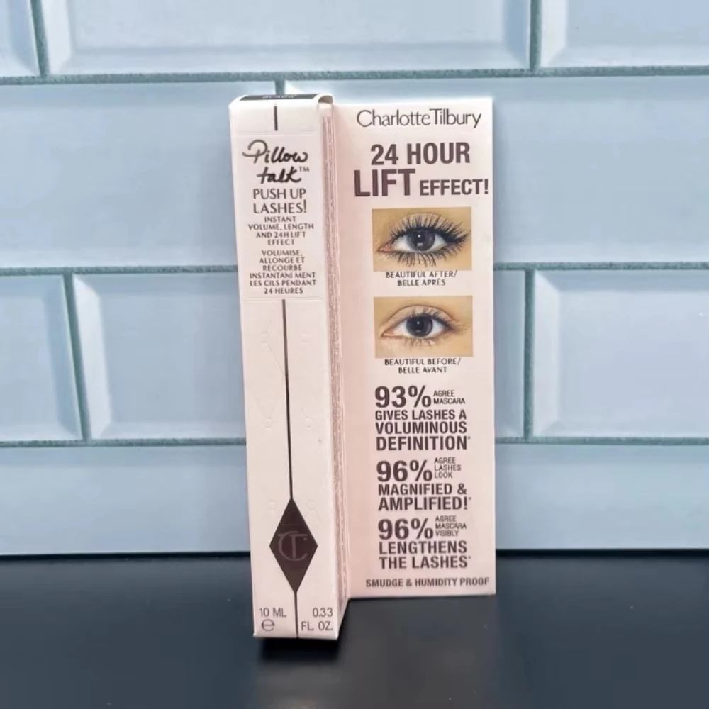 Тушь для ресниц Charlotte Tilbury 4D Lengthening для объема, водостойкая, устойчивая к поту, и кремовый стик-румяна Rosy Cheek, легко наносятся.