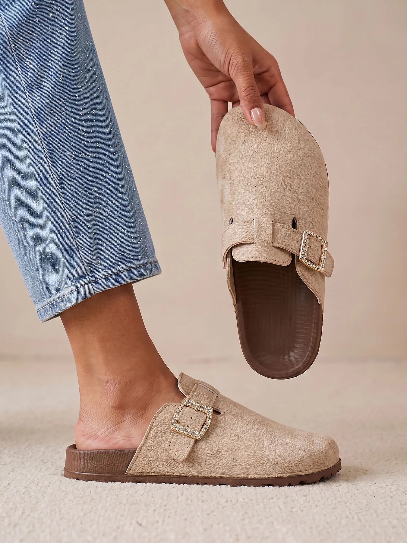 Plus Size Men Clogs Suede Mules Rhinestone Buckle Fashion Elegant Casual Slip On Comfortable Shoes 32-50