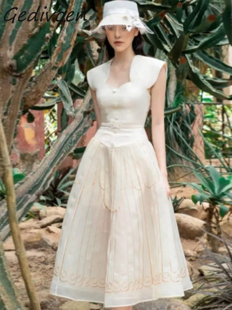 

Gedivoen Autumn Fashion Runway Beige Vintage Vest Dress Women Square Collar Sleeveless Button Sashes Embroidery Slim Long Dress