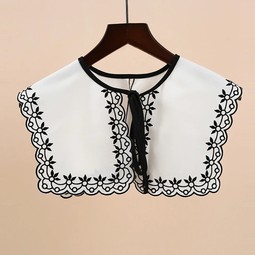 

Girl Retro Flower Embroidery Fake Collar Women Doll Collar Blouse Sweater Skirt Dress Detachable False Collar Shawl Lacing Style