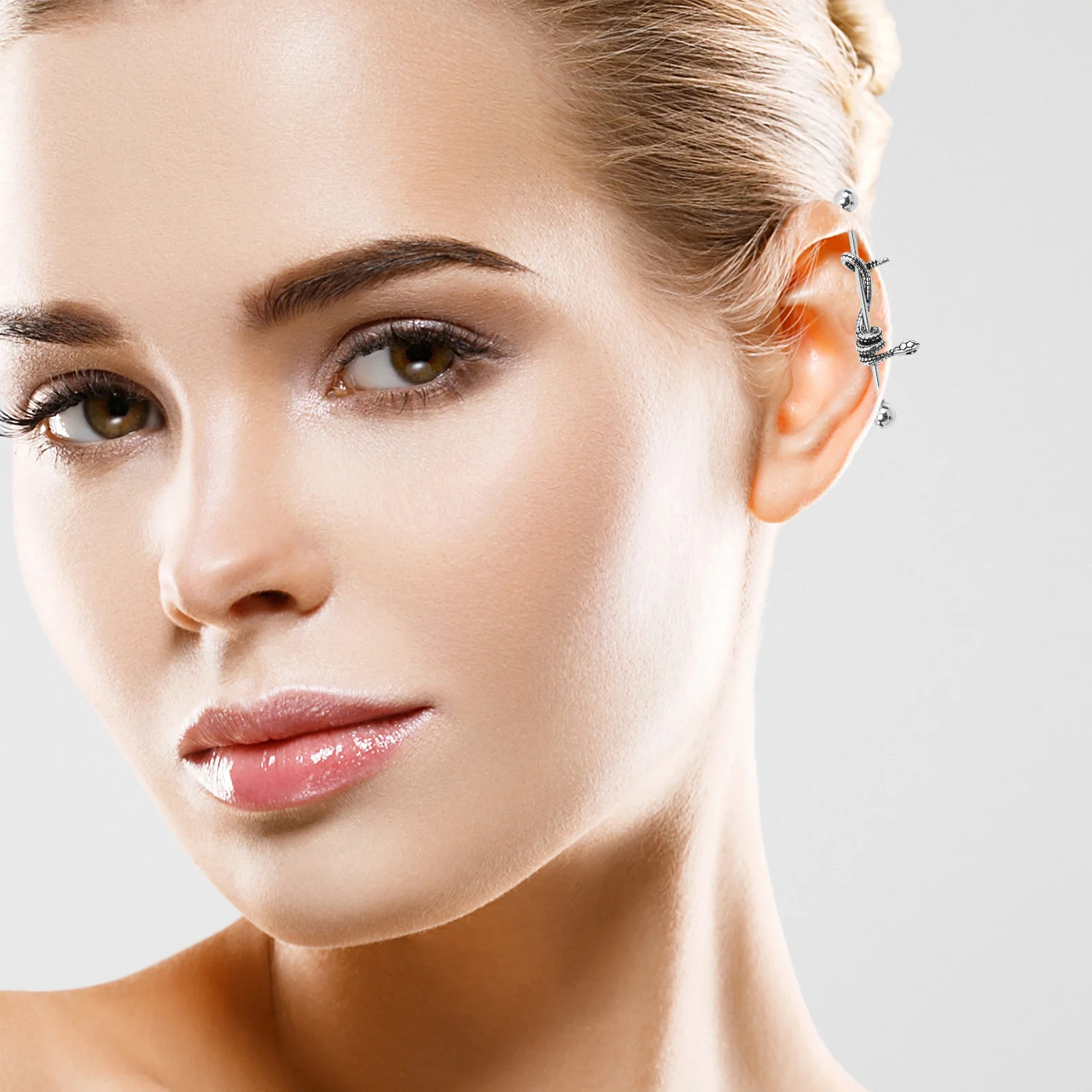 

Snake-Shaped Gothic Cartilage Earring Stainless Steel Barbell Studs for Party Punk Hip Hop Ear Piercing Jewelry