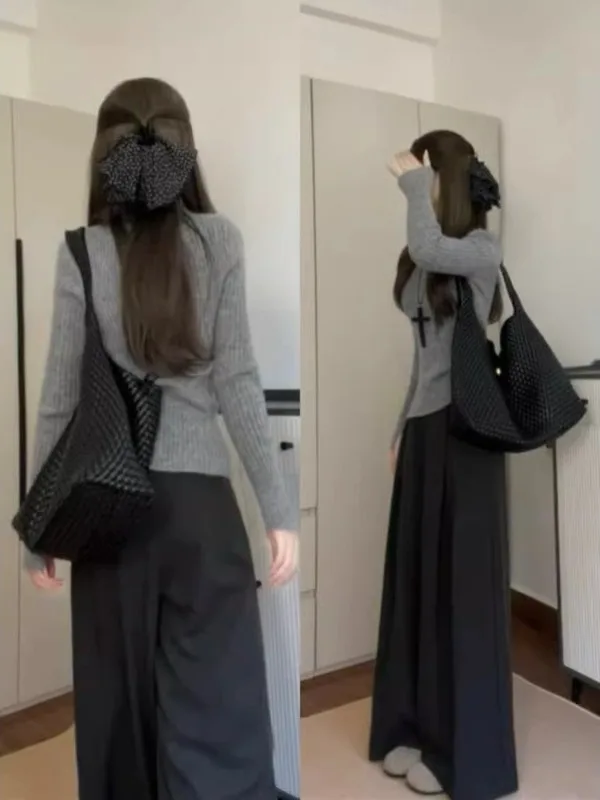 

Ay V-ne Knitwear Slim Fit Women's Faionable Inner Wear Beautiful Top Korean Sle Commute Wind Regular Fit Knitted Sweater