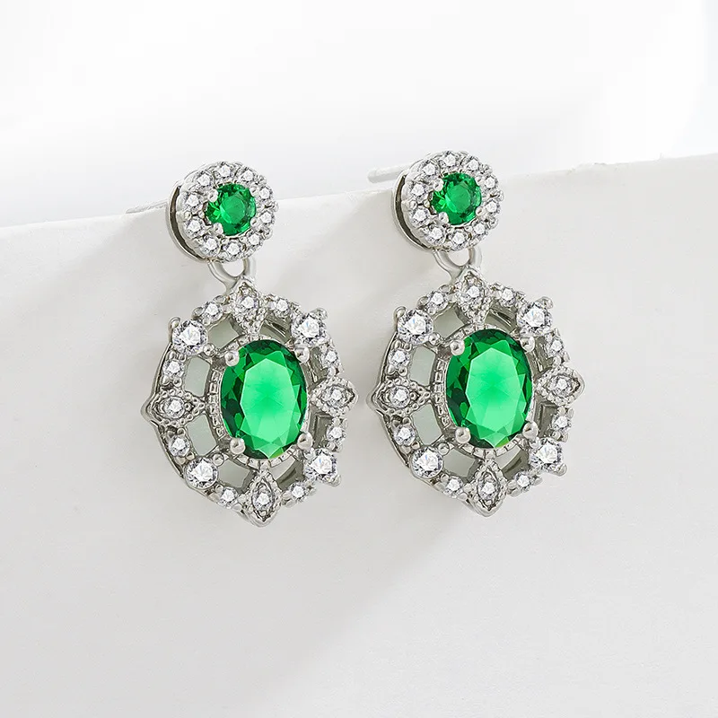 Hip-Hop 925 sterling silver green jewelry set - three-piece necklace, ring and stud earrings. Fashionable women's jewelry.