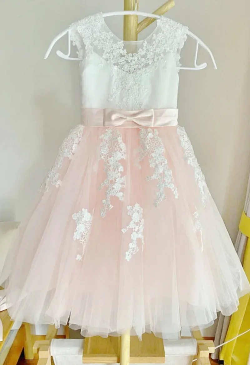 

A-Line Real Pics Flower Girl Dresses Princess Wedding Party Lace Applique Knee Length Tutu Baby Girls Dress for Birthday