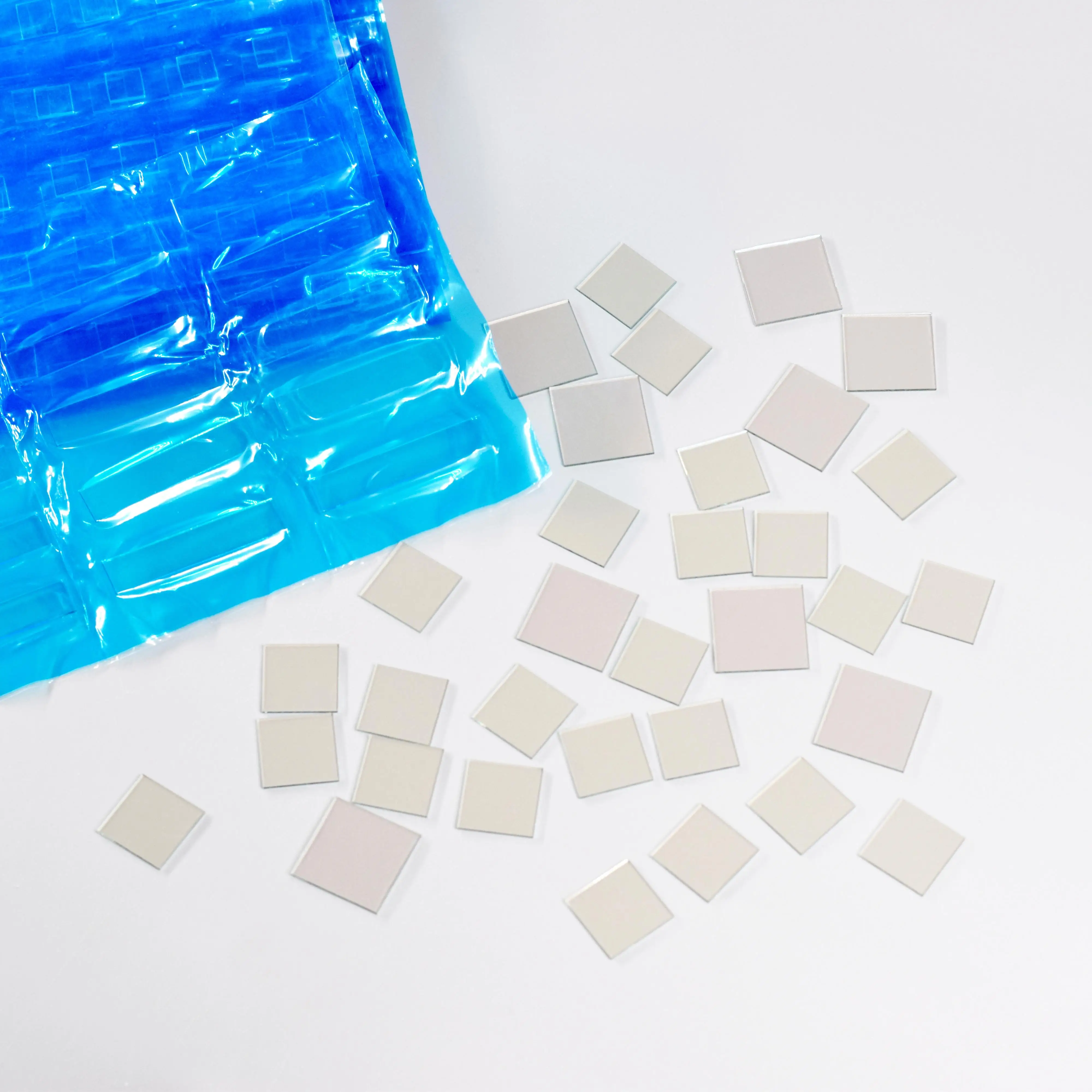 2,2 mm FTO geleidend glas 10x10 20x20 50x50 mm7 ohm FTO glas kleurstofgevoelige perovskite geleidend zonnesubstraat