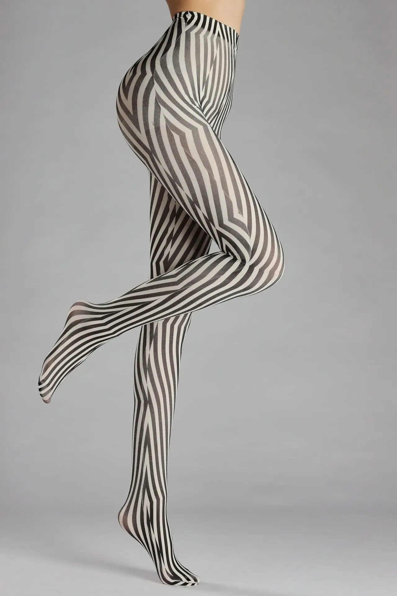 Personality Geometric Stripe Print Black White Women's Pantyhose Polyester Hottie Sexy Irregular Plaid Tights