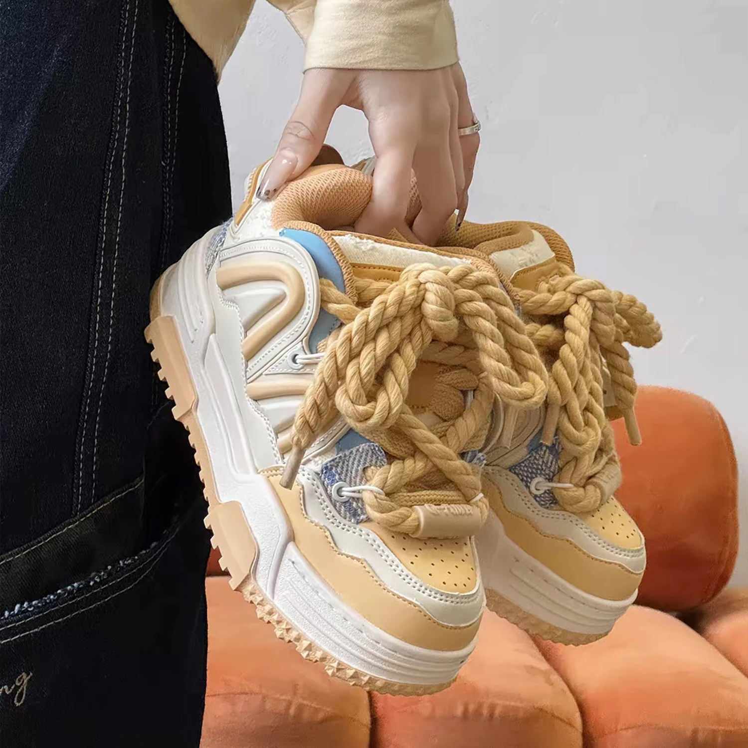 Q-AND New women's shoes men's shoes original niche board shoes versatile casual shoes thick sole height increasing bread shoes