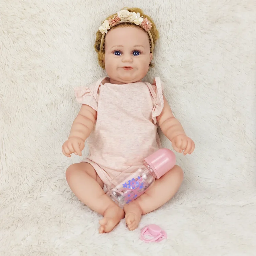 Zachte vinyl levensechte herboren babypop met realistische details Full Body Collectible Art Figure Gift