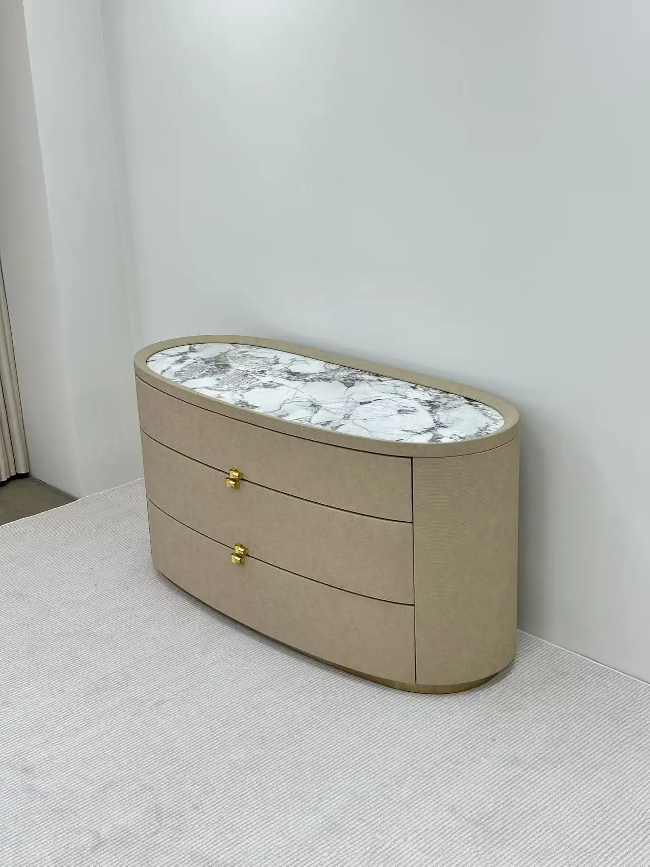 New Modern High Quality Solid Wood Multi-Layer Board Side Cabinet with Adjustable Storage Drawers for Living Room