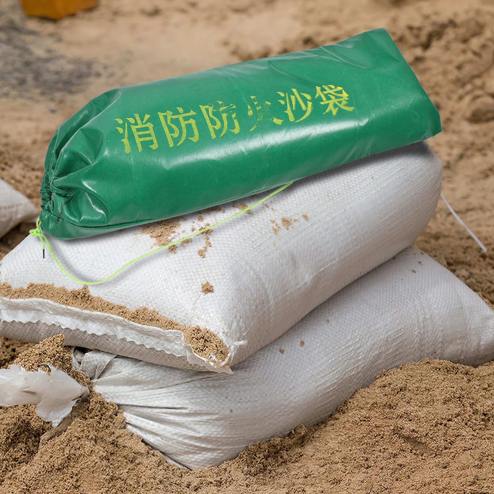 2 قطعة أكياس رمل مقاومة للحريق للوقاية من الفيضانات قابلة للتوسيع وقابلة لإعادة الاستخدام أكياس حماية من الفيضانات شديدة التحمل أكياس رمل خارجية للطوارئ