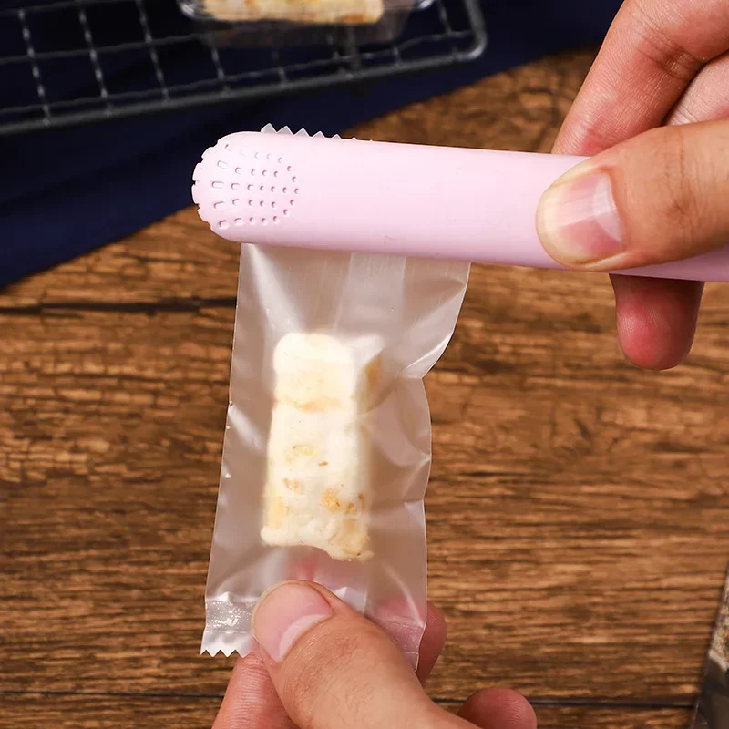 1000Pcs/Lot Nougat Sugar Plastic Bag 4x9.5cm Hot Seal Bags Peanut Candy Wrapping Pounches Handmade Bakery Decoration Packaging