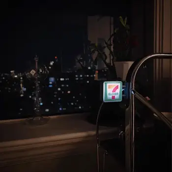 Internetově slavný jednoduchý texturovaný magnet na ledničku 711, svítící světelná krabička, magnetická kreativní světelná deska, magnet na ledničku 10 nejlepší prodej Buzo formule 1 - №5