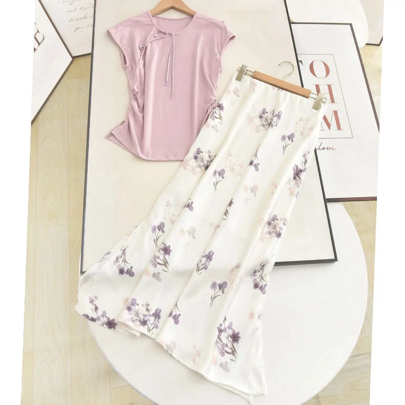 

2026 Summer New Chinese Style High Waist Tunic Top with Button Detail A-Line Skirt Set Floral Print Short Sleeve Casual Wear